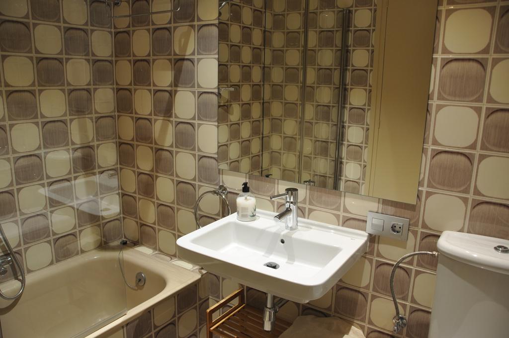 Apartament El Miracle Кардона Экстерьер фото